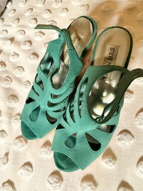 Steve Madden Turquoise Suede Cork Wedge Sandals Women’s Size 7 Peep Toe